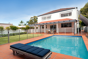 廣州澳星出國助龍小姐找到真愛